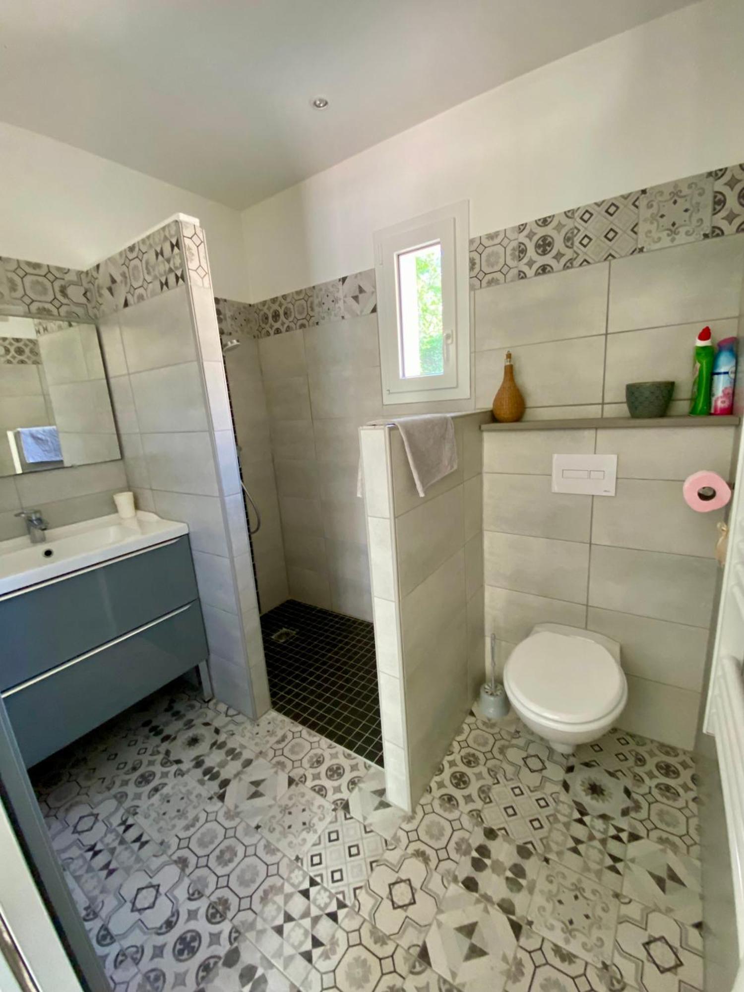 La Petite Maison Robion en Luberon Δωμάτιο φωτογραφία